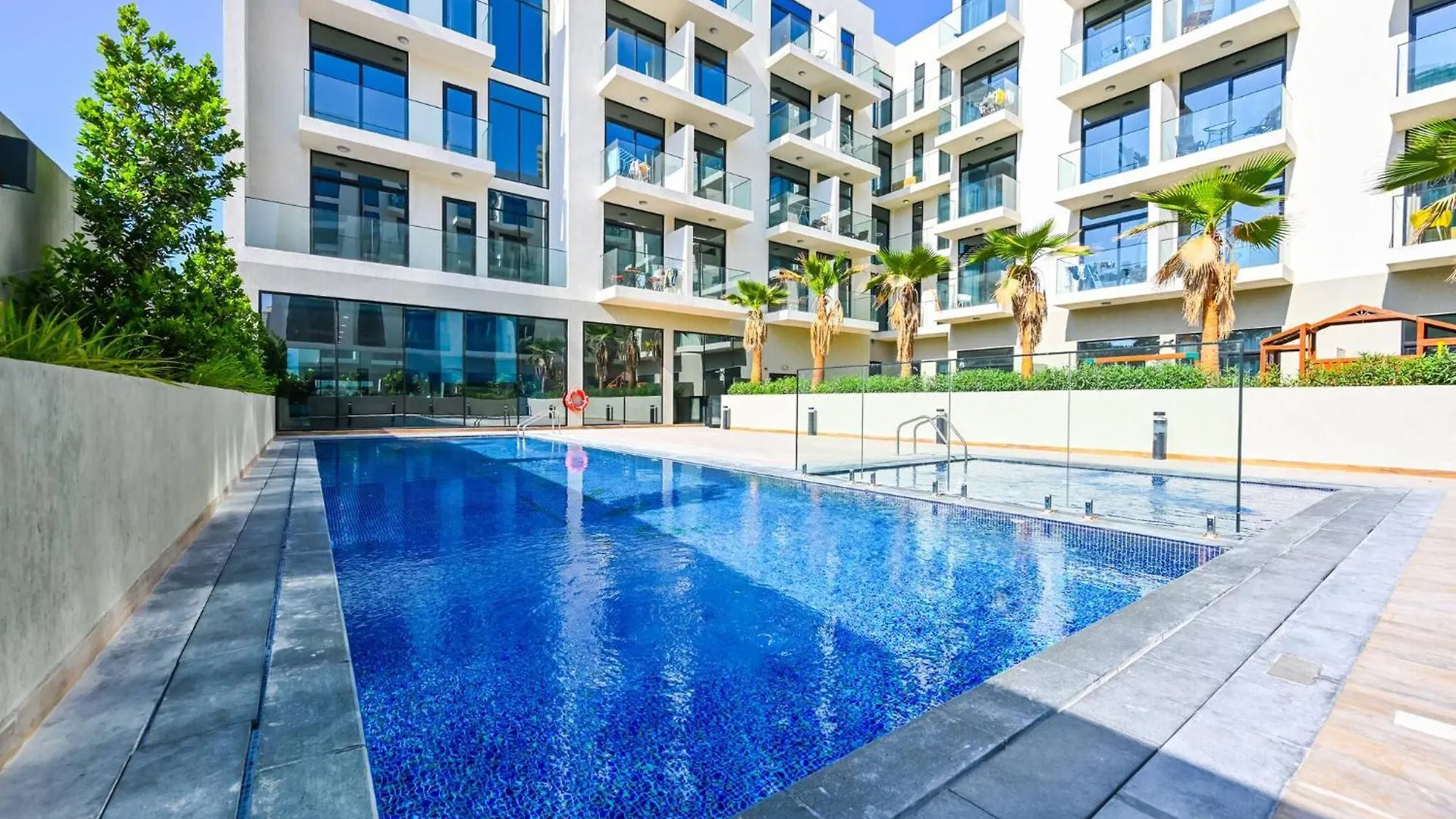 Apartment Modern Studio With Balcony And Pool Access - Holiday Boulevard Dubai United Arab Emirates