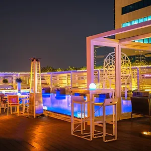 Szálloda Media One, Dubaj